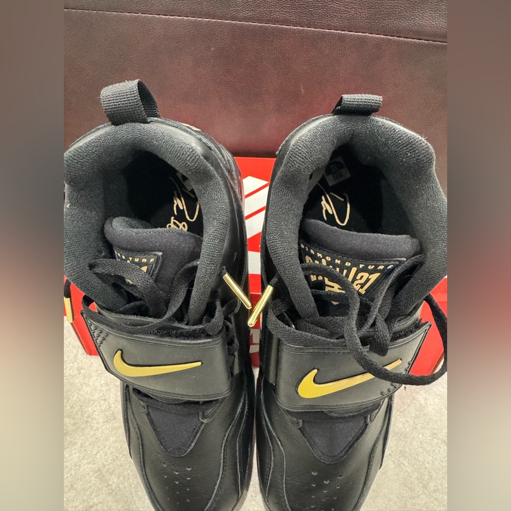 Nike Air Diamond Turf PRM 'Signing Day' Black/Gold HV5788-001 - Picture 4 of 8